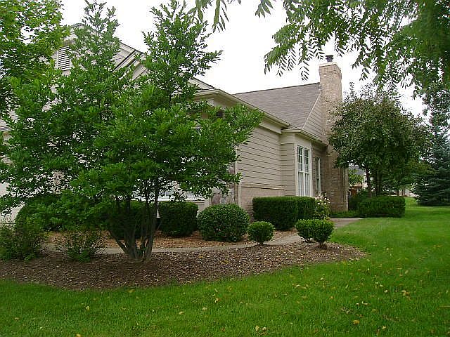 1st image of 39636 Muirfield Ln
