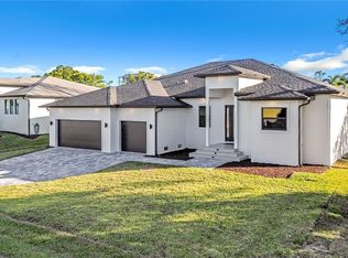 3955 Bennett Ln, Bonita Springs, FL 34134