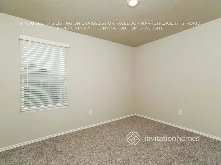 7915 Serro Medina — Photo 10