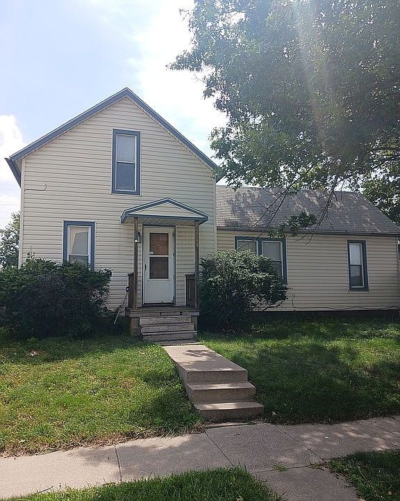1st image of 3944 N 56th St