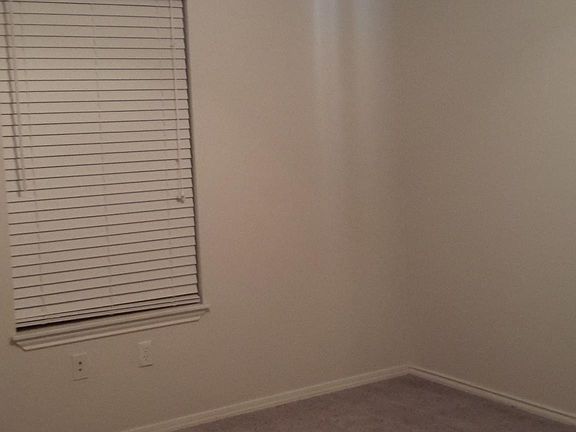 5th image of 600 S Abilene Ave APT 3