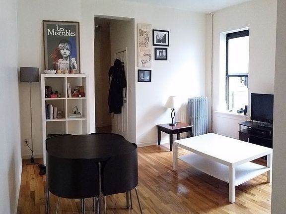 3rd image of 2027 Pacific St APT 4E