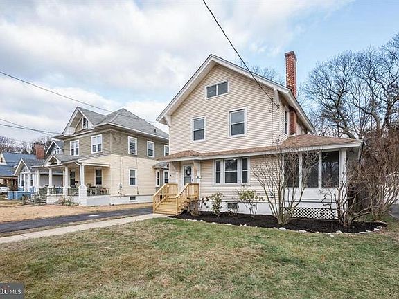 3rd image of 3216 W Horner Ave