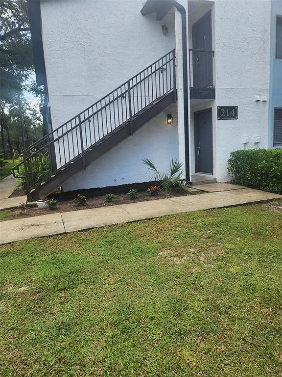 2 bed, 2.0 bath, 1010 sqft, $1,850 — Photo 1