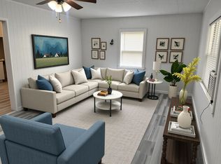 707-709 E 9th St, Bonham, TX 75418