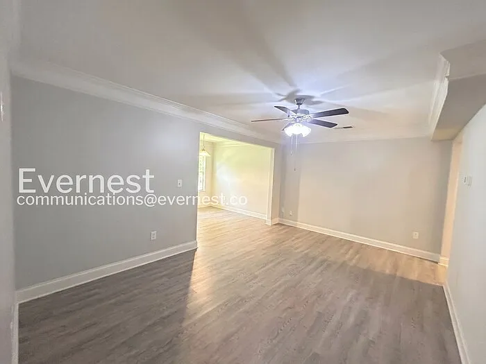5275 Hanover St — Photo 4