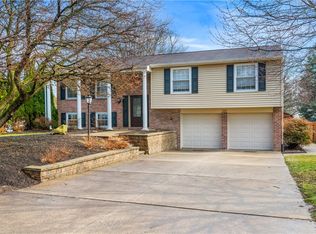 222 Pintail Rd, Gibsonia, PA 15044