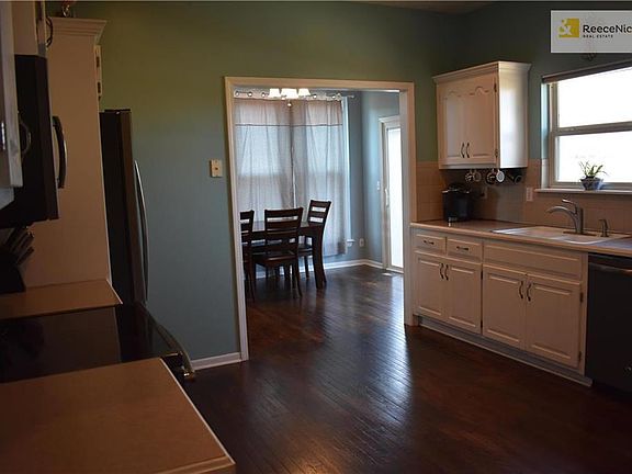 Newer finish on hardwood floors.