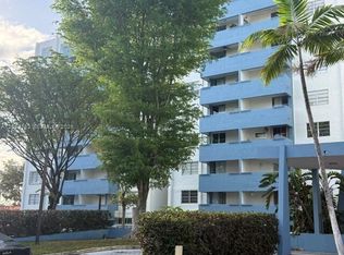 5050 NW 7th St #Penthouse 5, Miami, FL 33126
