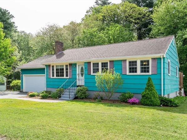 39 Mill St, Burlington, MA 01803