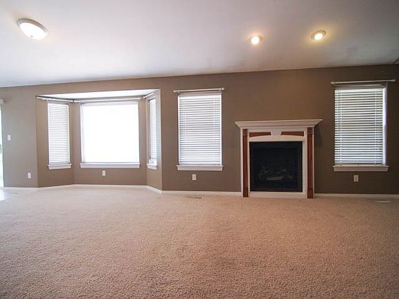 4th image of 4026 S Pine Needle Cir