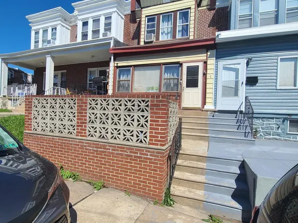 18 Golf Rd, Upper Darby, PA 19082