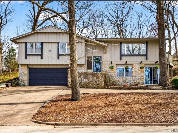 1800 SE Polaris Dr, Bartlesville, OK 74006