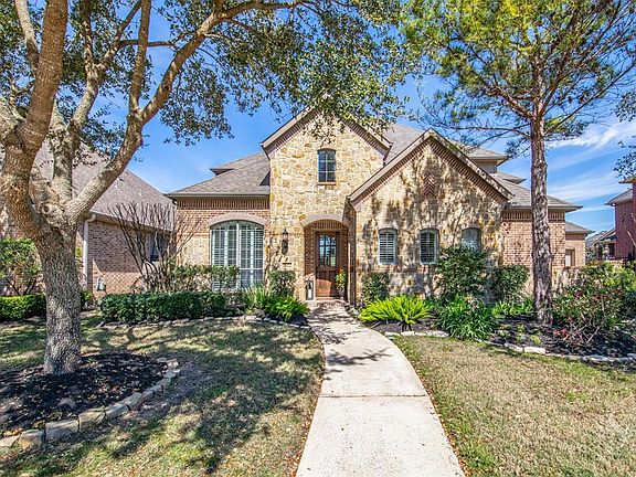 4th image of 25322 Greenwell Springs Ln