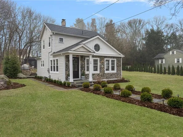 15 Old Post Rd, Westerly, RI 02891