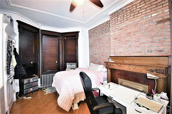 Rented by Ideal Properties Group | media 5