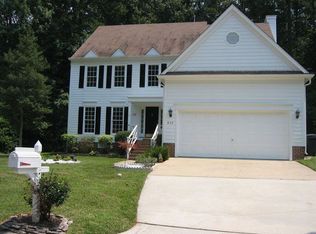 310 Hunters Xing, Cary, NC 27518