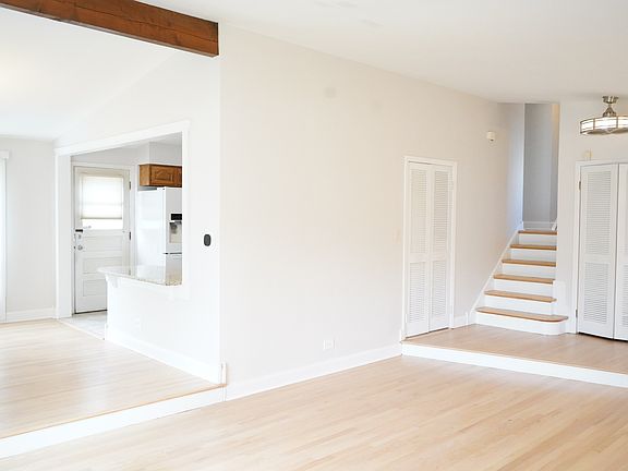 5th image of 54 Fernwood Dr