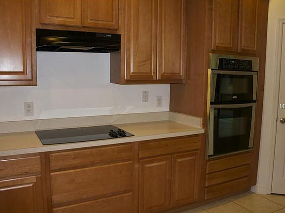 4th image of 2571 Wild Tamarind Blvd