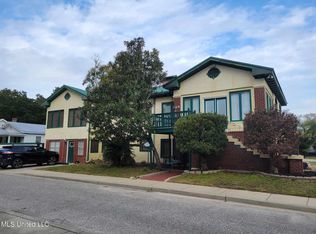 133 Hopkins Blvd #B, Biloxi, MS 39530