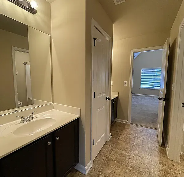 6069 Reynolds Cir — Photo 53
