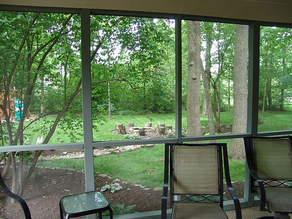 3rd image of 2972 Southfield Dr
