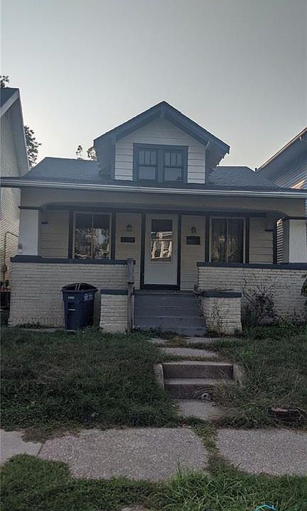 2nd image of 706 Nicholas St