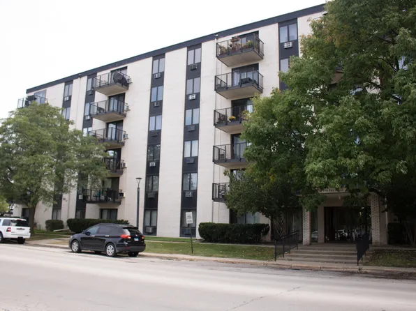 9701 N Dee Rd Unit 6M, Niles, IL 60714