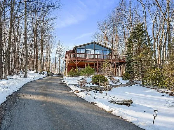 239 Pine Ln, Hunter, NY 12442