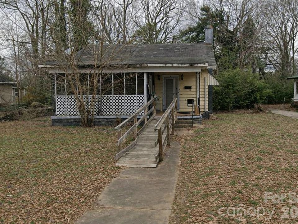 1st image of 7 Bolt Dr