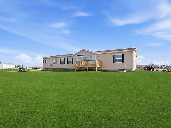 2nd image of 3066 Ellis Rd