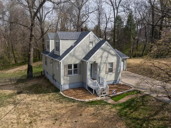 423 Cass Ave, Edwardsville, IL 62025