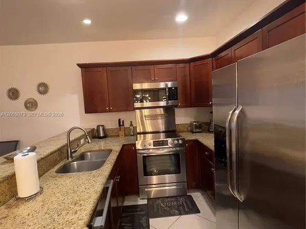 3450 NW 17th Ter, Fort Lauderdale, FL 33309