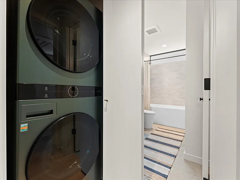 7314 SE 69th Ave — Photo 11