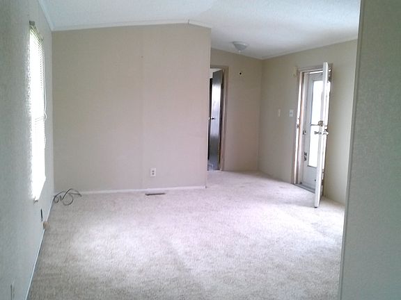 2nd image of 28842 Beechwood Ave