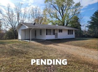 51 Peace Valley Rd, Ash Flat, AR 72513