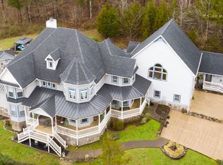 723 Hogans Branch Rd, Hendersonville, TN 37075