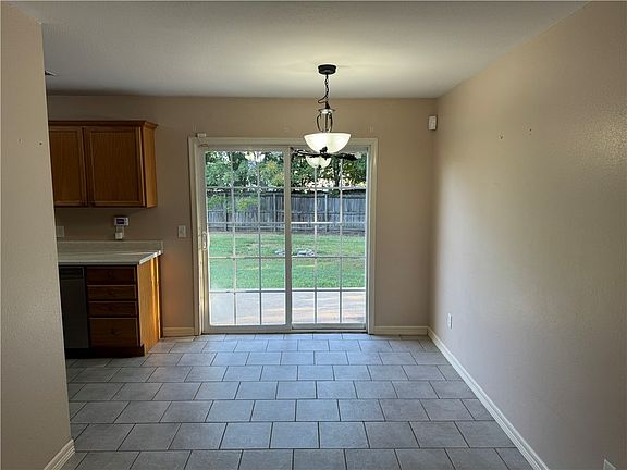 4th image of 700 Richland Creek Ave