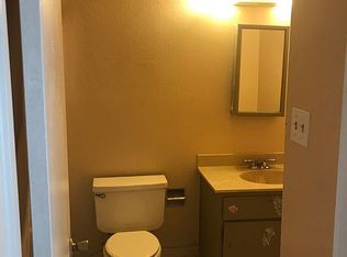 300 W Mescalero Rd, Roswell, NM 88201