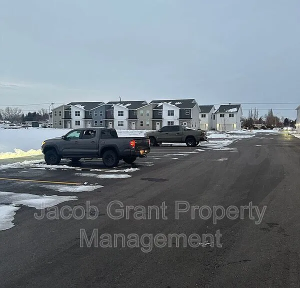 826 E Sunnyside Rd #4 — Photo 22
