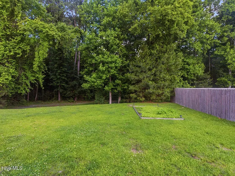 211 N Windy Ridge Rd — Photo 22