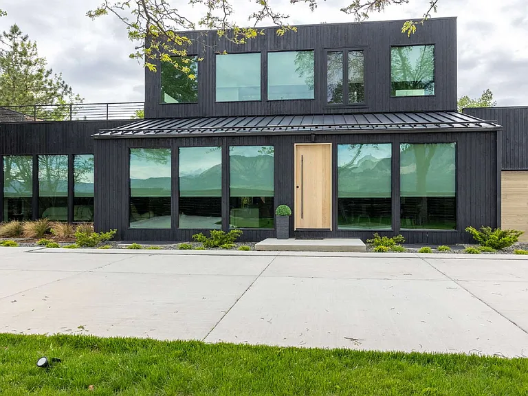 712 S Cherryvale Rd — Photo 85