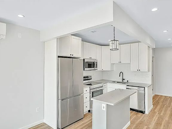 3rd image of 30-88 21st St #4A