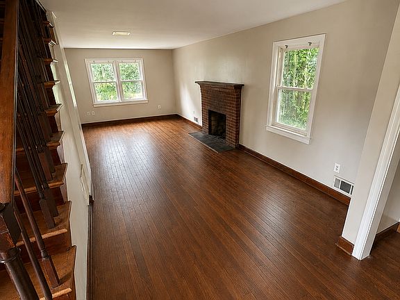 2nd image of 1102 Forest Park Blvd NW