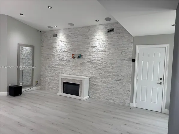 14530 SW 123rd Ct, Miami, FL 33186