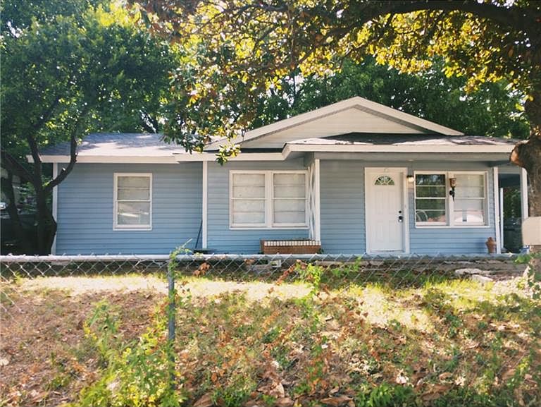1st image of 4000 Eastover Ave