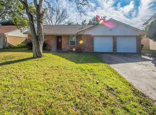 1316 Clover Dr, Angleton, TX 77515