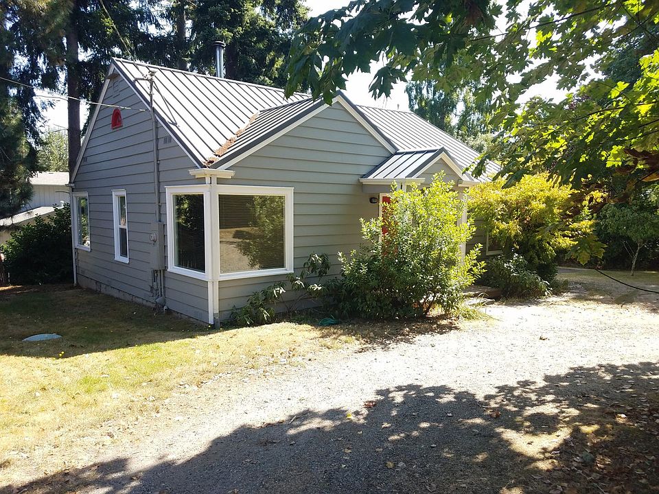 1st image of 1352 E Shoreview Dr