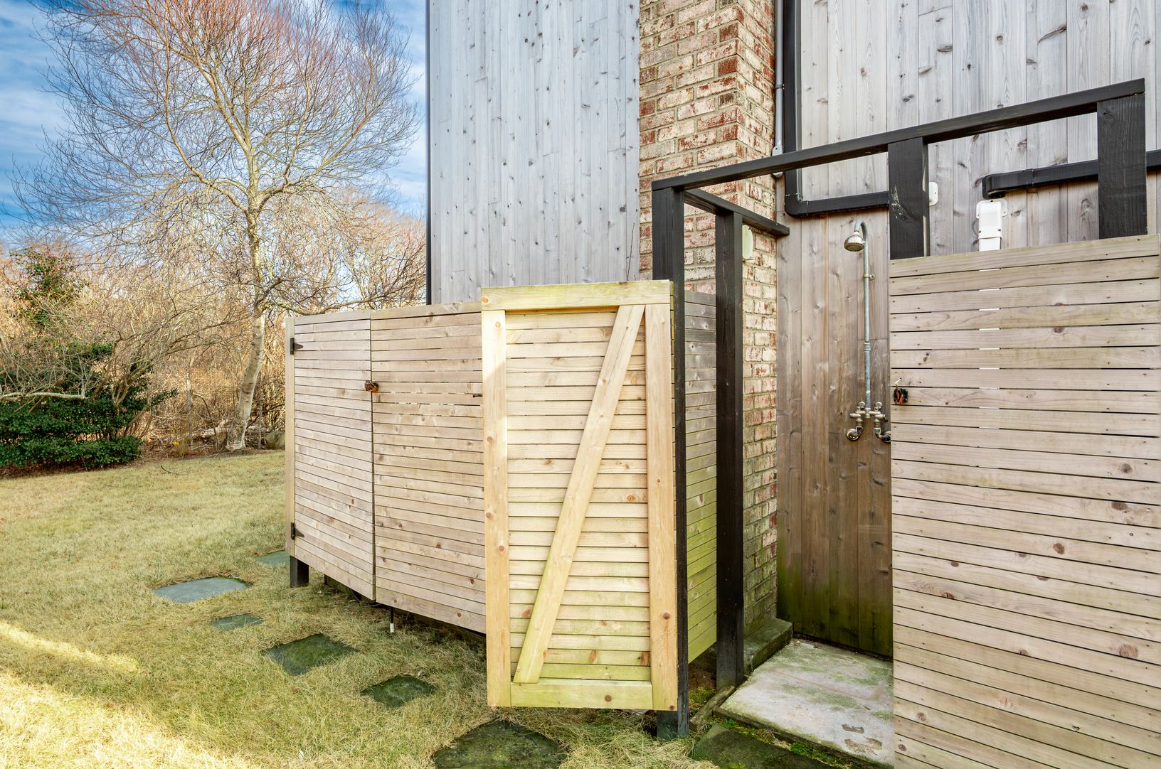  Outdoor Shower 
