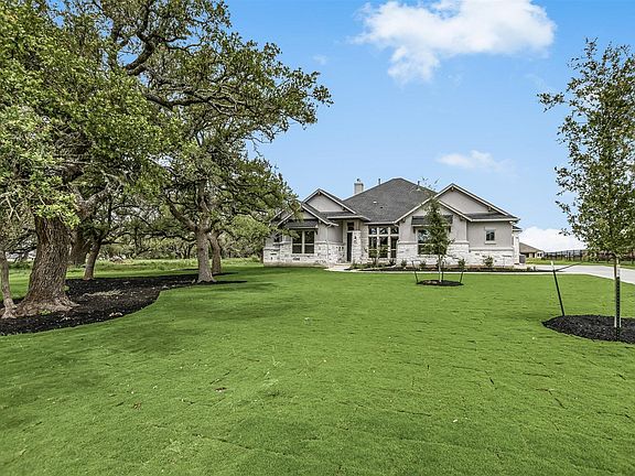 3rd image of 3109 Honeywood Dr